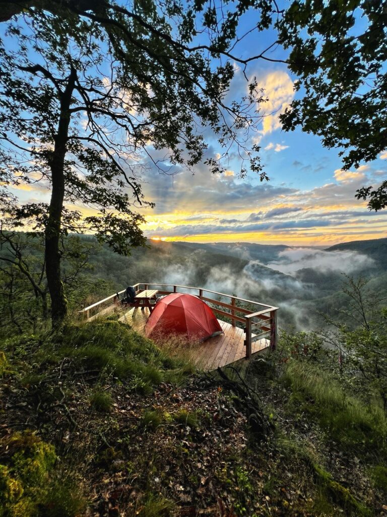 Trekkingplatz Weitsicht im Abendlicht