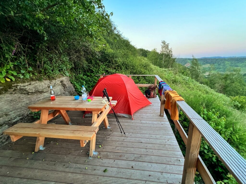 In den Weinbergen - einer der Trekkingplätze an der Mosel