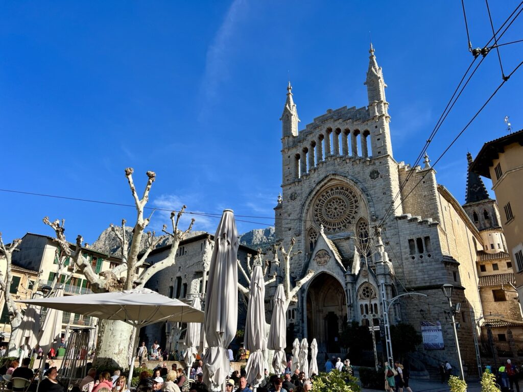 Die Kathedrale von Sóller